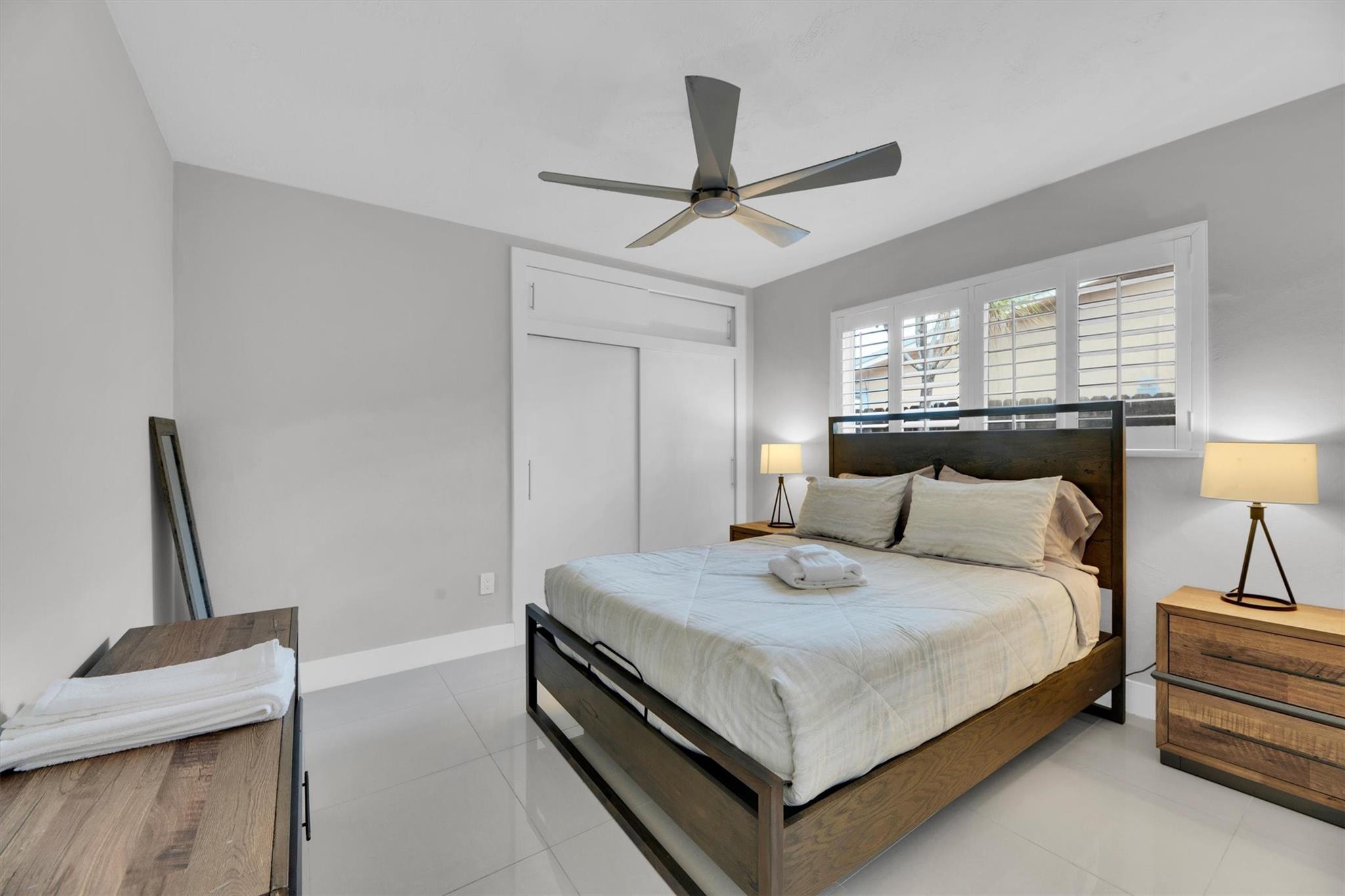 Pasadena Lakes South 75-4 - Residential