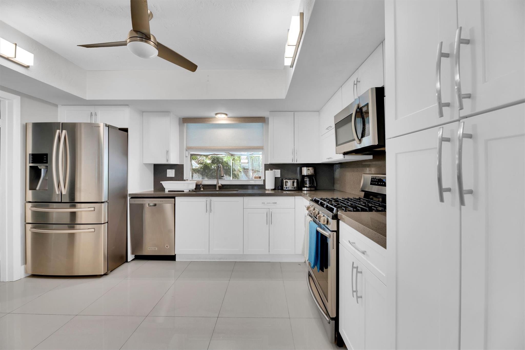 Pasadena Lakes South 75-4 - Residential