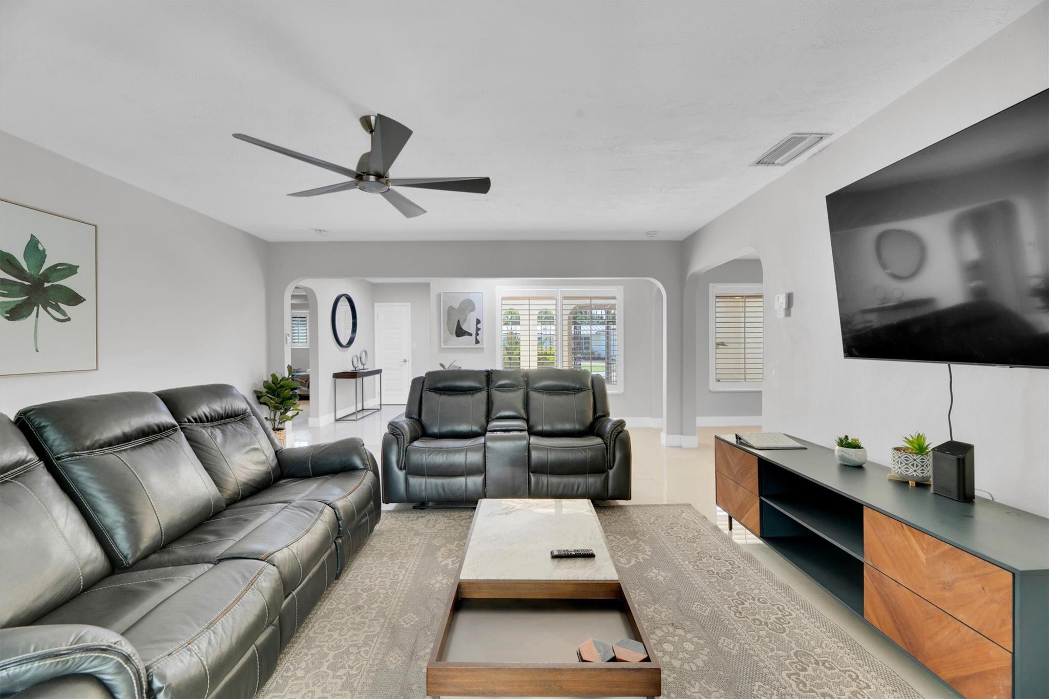 Pasadena Lakes South 75-4 - Residential