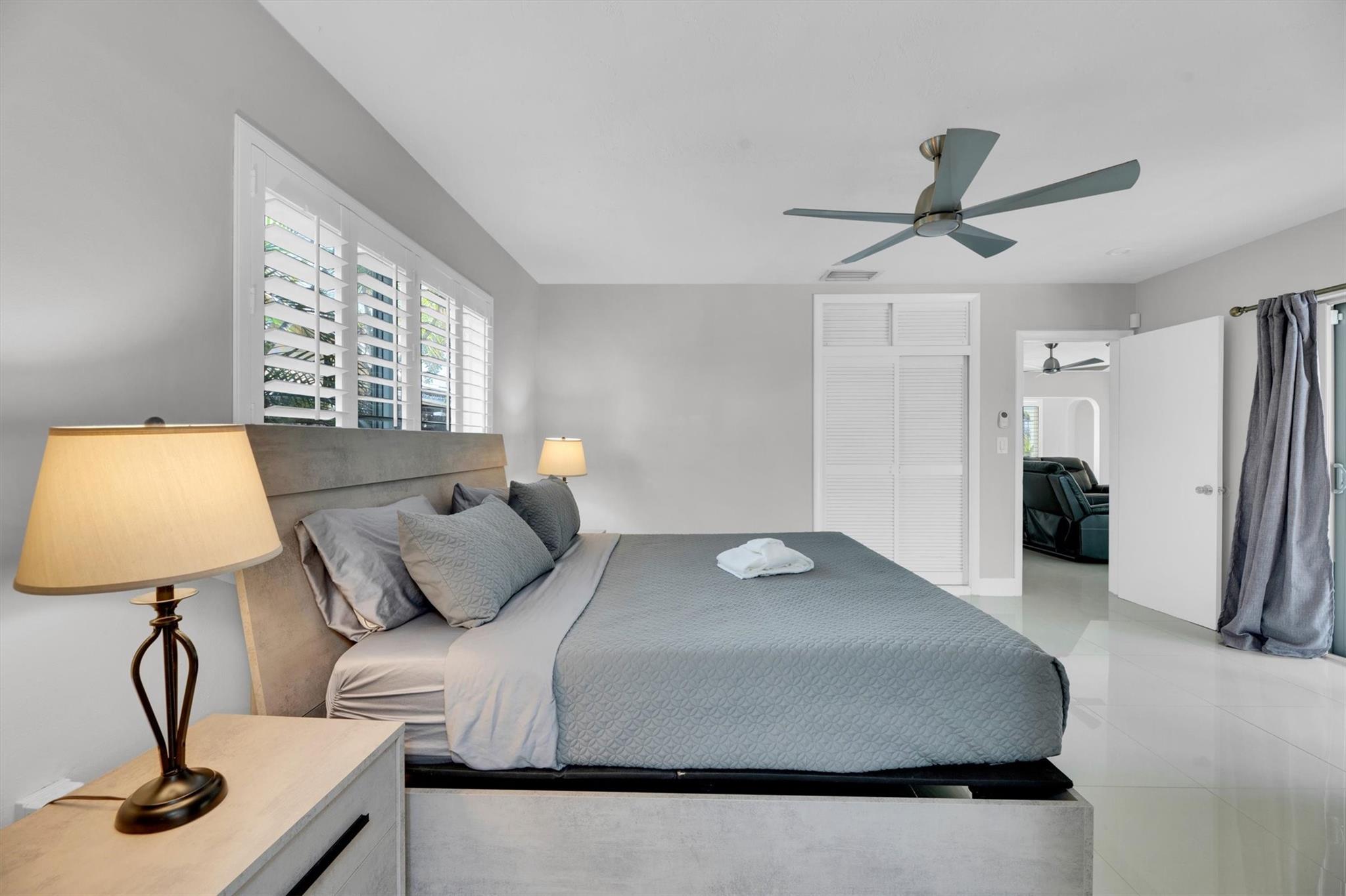 Pasadena Lakes South 75-4 - Residential