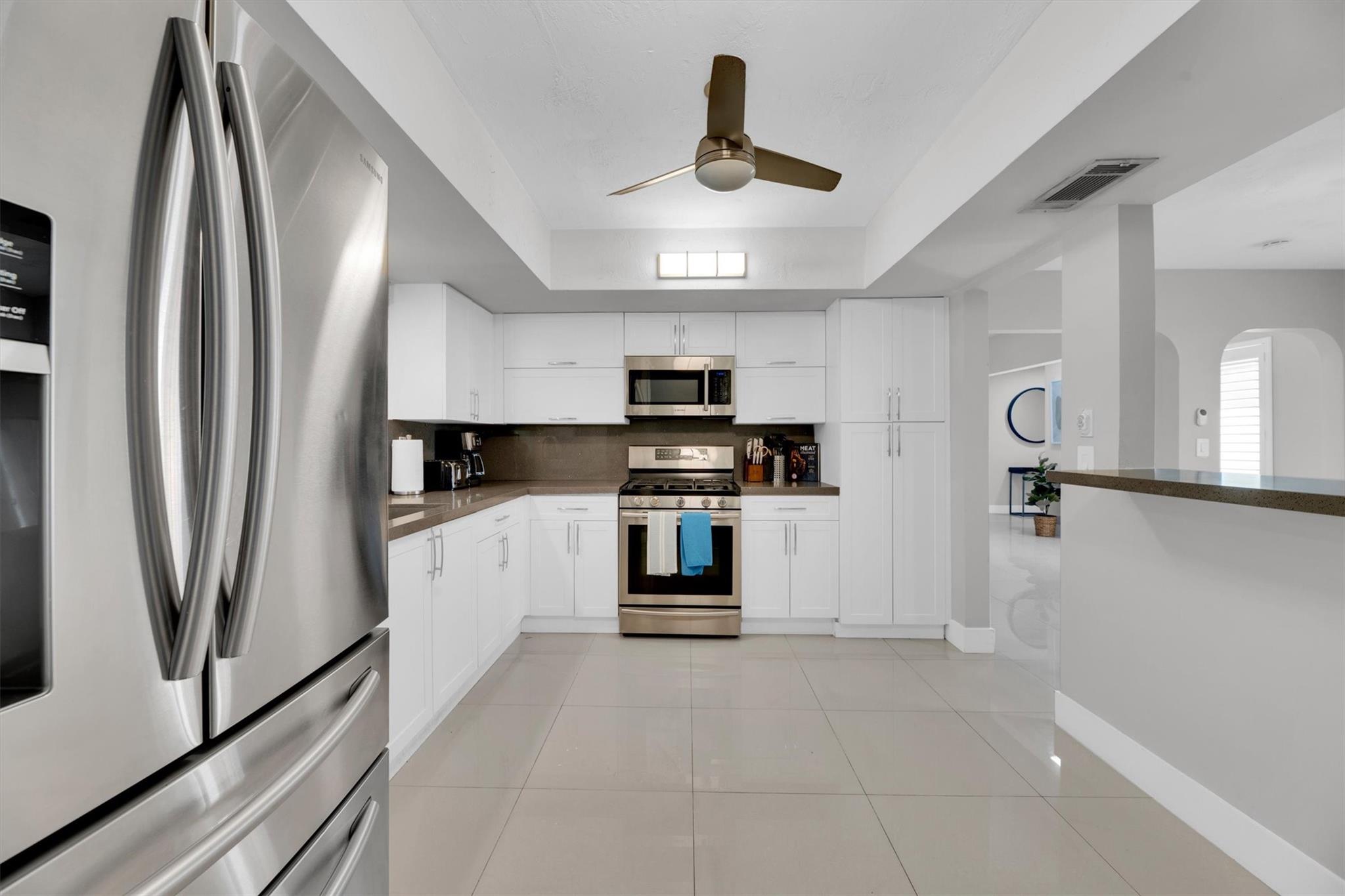 Pasadena Lakes South 75-4 - Residential