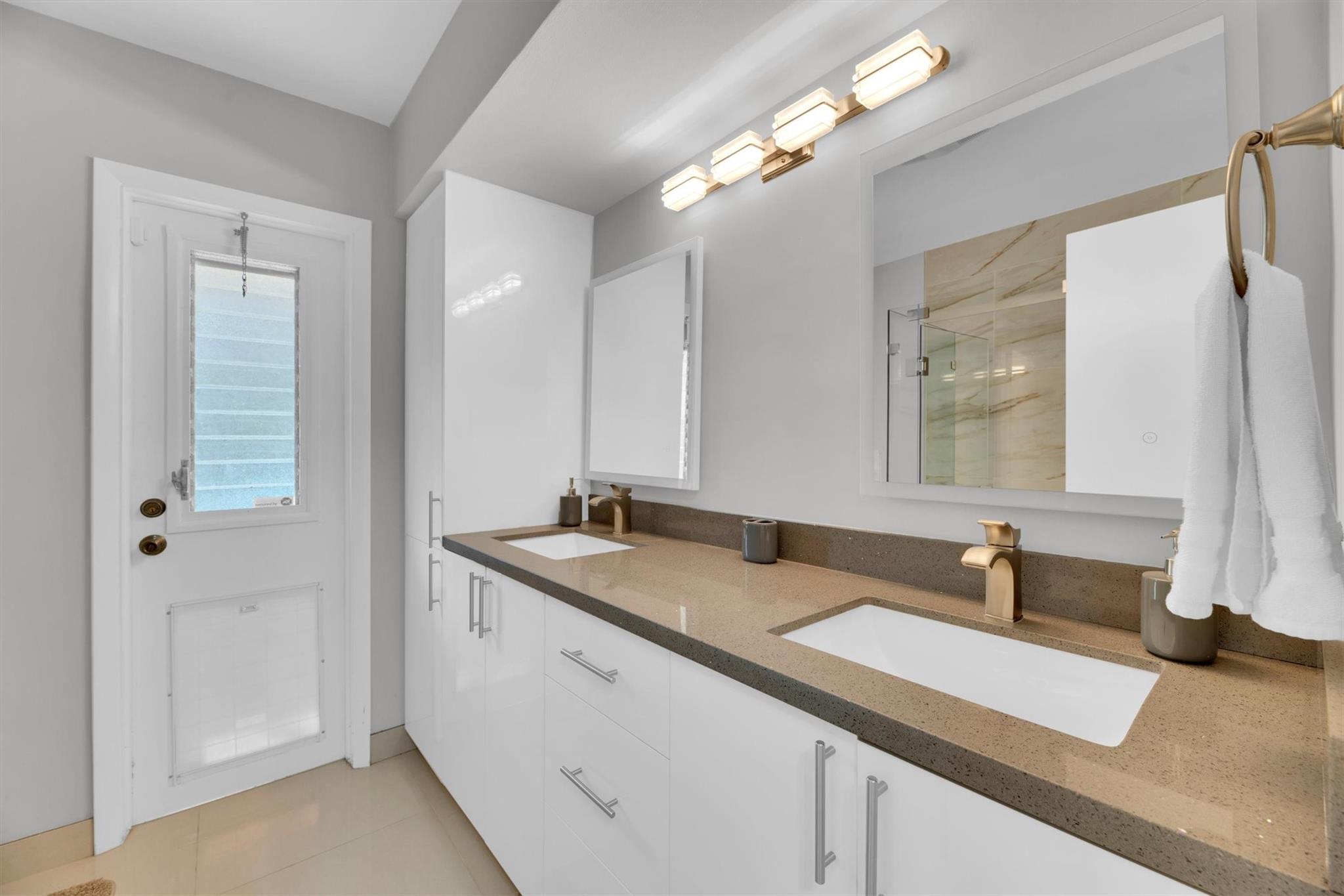 Pasadena Lakes South 75-4 - Residential