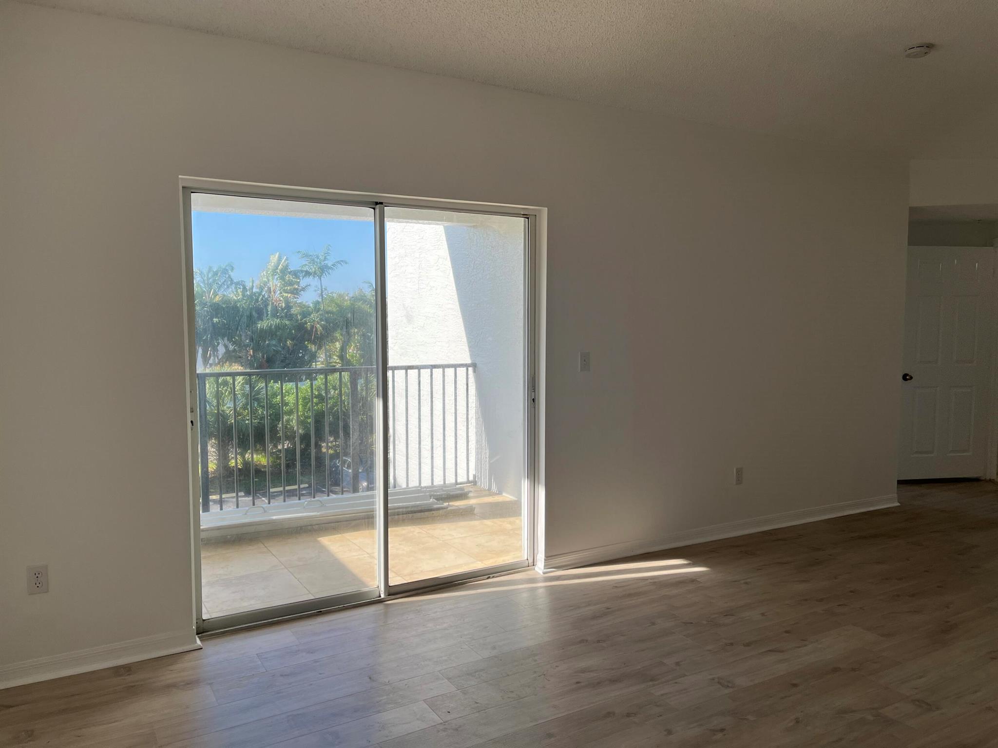 5024 Lantana Road 3301