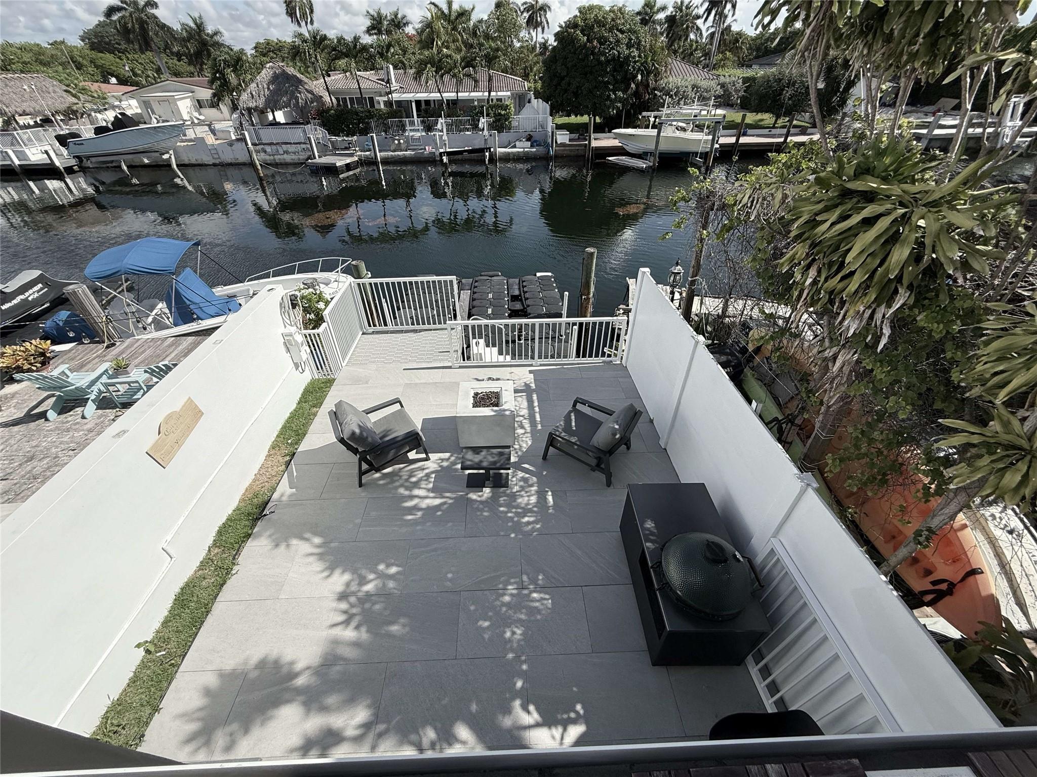 2085 NE 123rd St 2085, North Miami, FL, 33181/$880,000 1 2085 NE 123rd St 2085