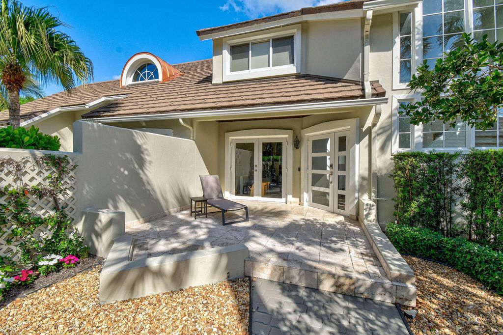 Photo of 2576 Muirfield Court, Wellington, FL 33414 (MLS # R11146091)