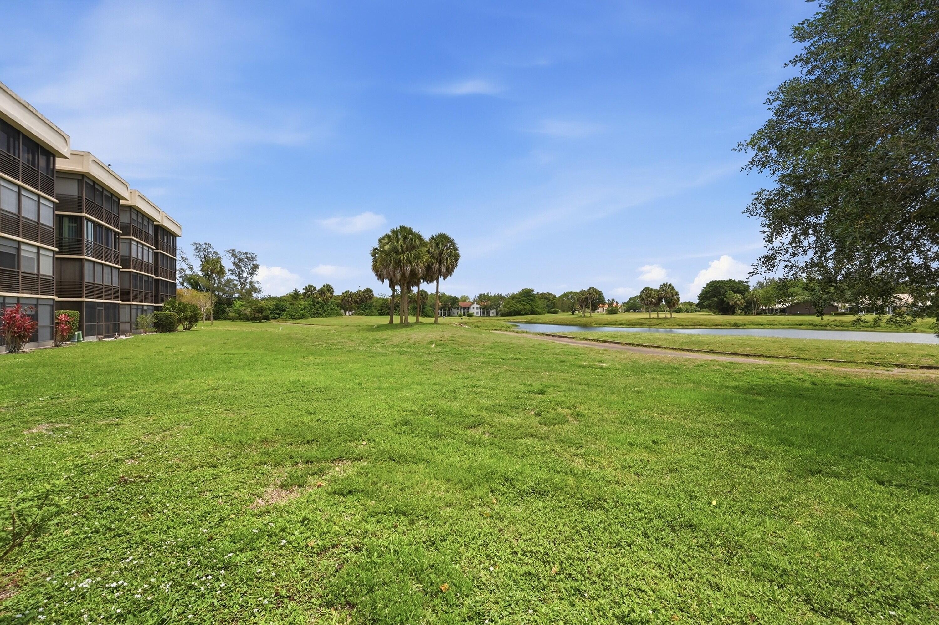 HOLIDAY SPRINGS VILLAGE 6 CONDO - Residential