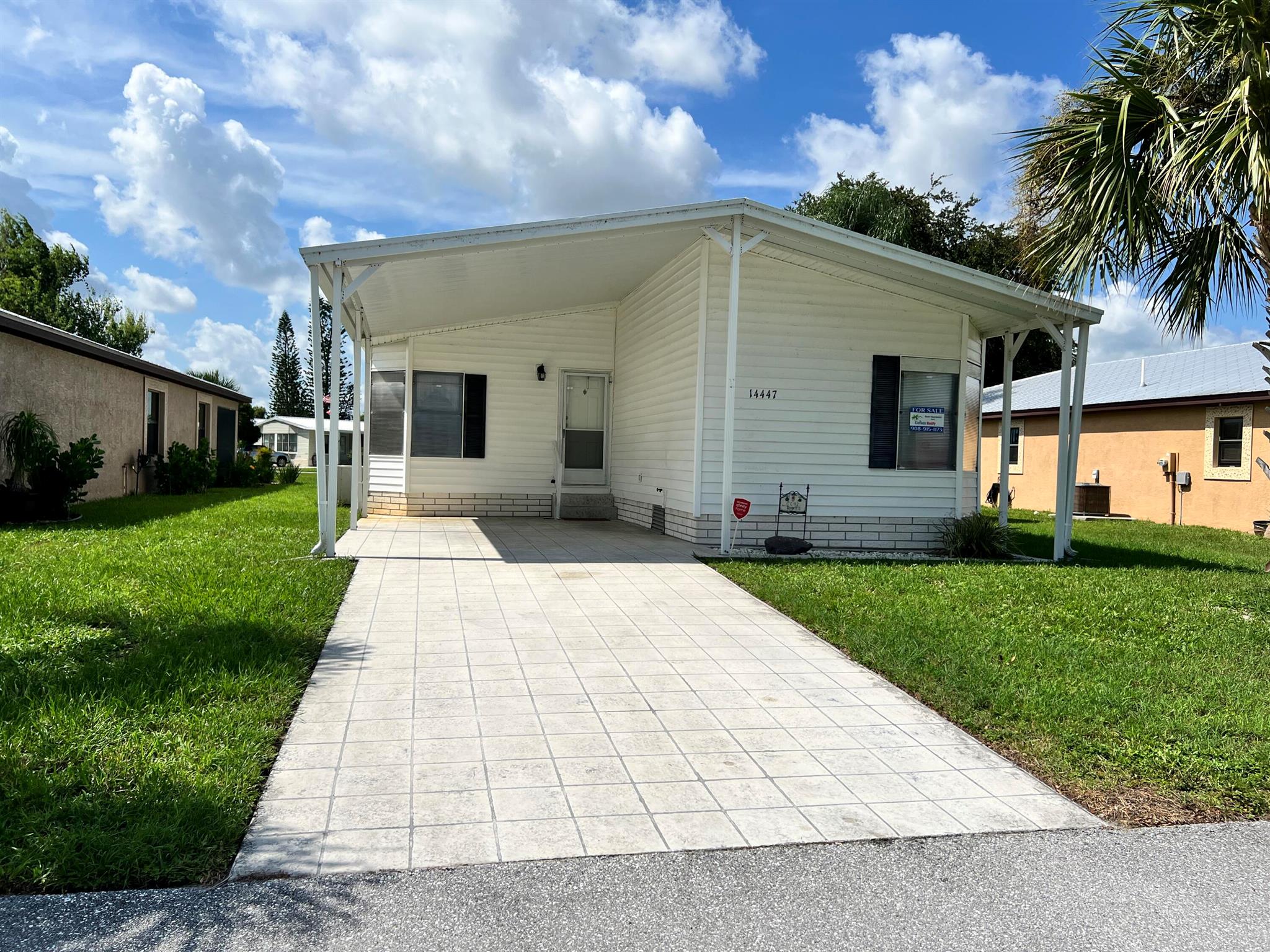 View Fort Pierce, FL 34951 mobile home