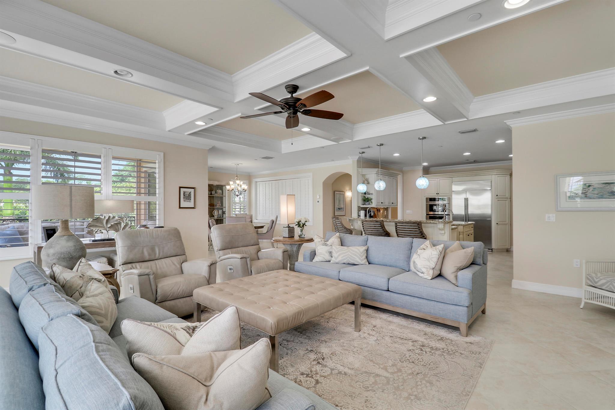 Outrigger Harbour Condomi - Residential