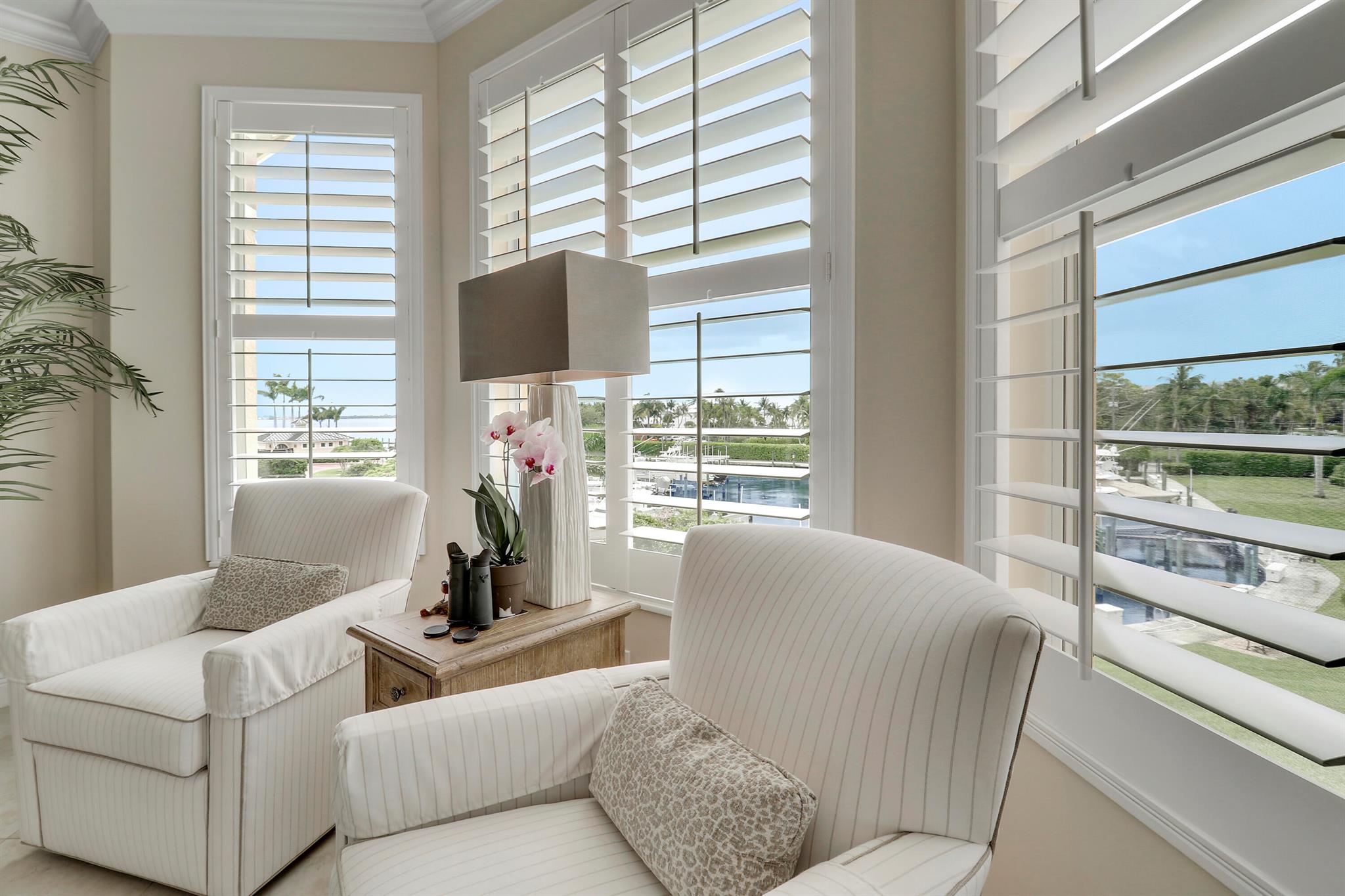 Outrigger Harbour Condomi - Residential