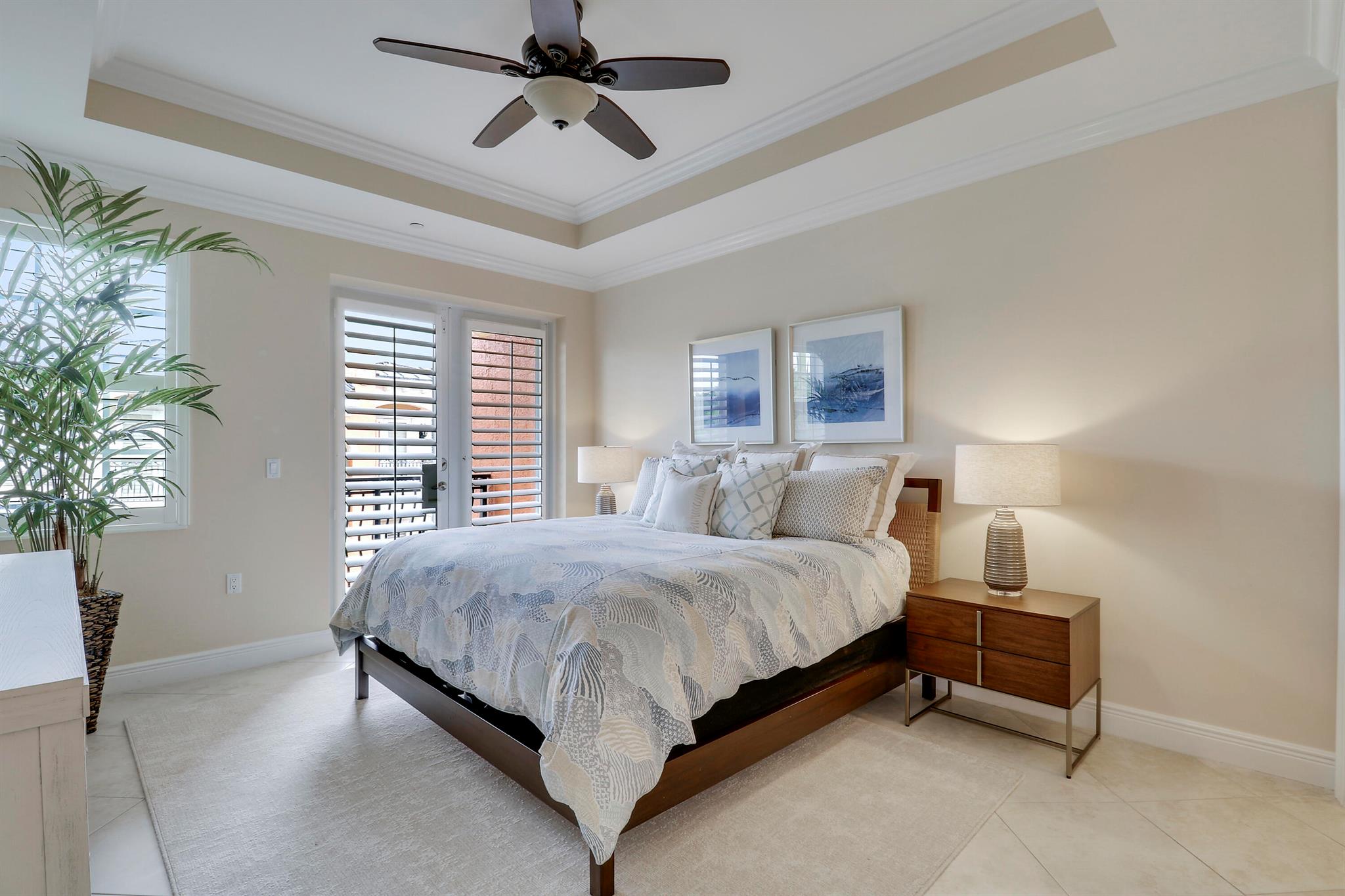 Outrigger Harbour Condomi - Residential