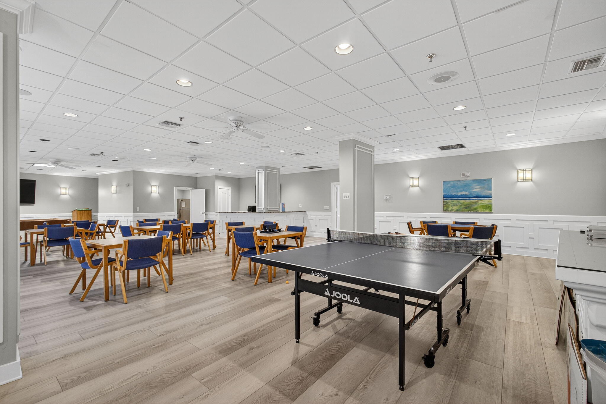 OCEANCREST - Residential Lease