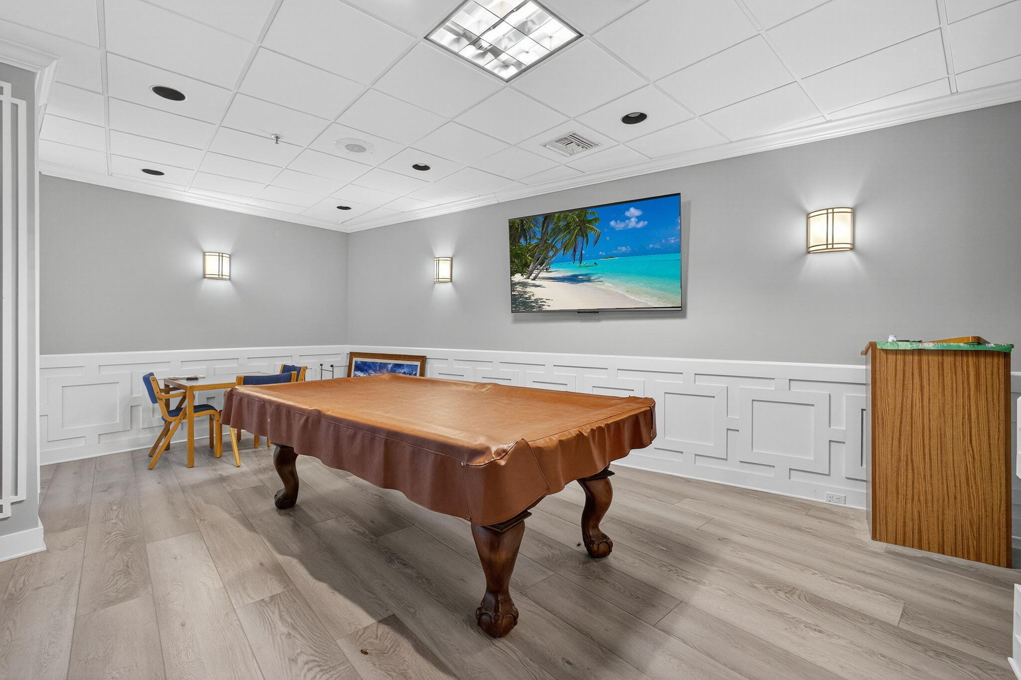 OCEANCREST - Residential Lease