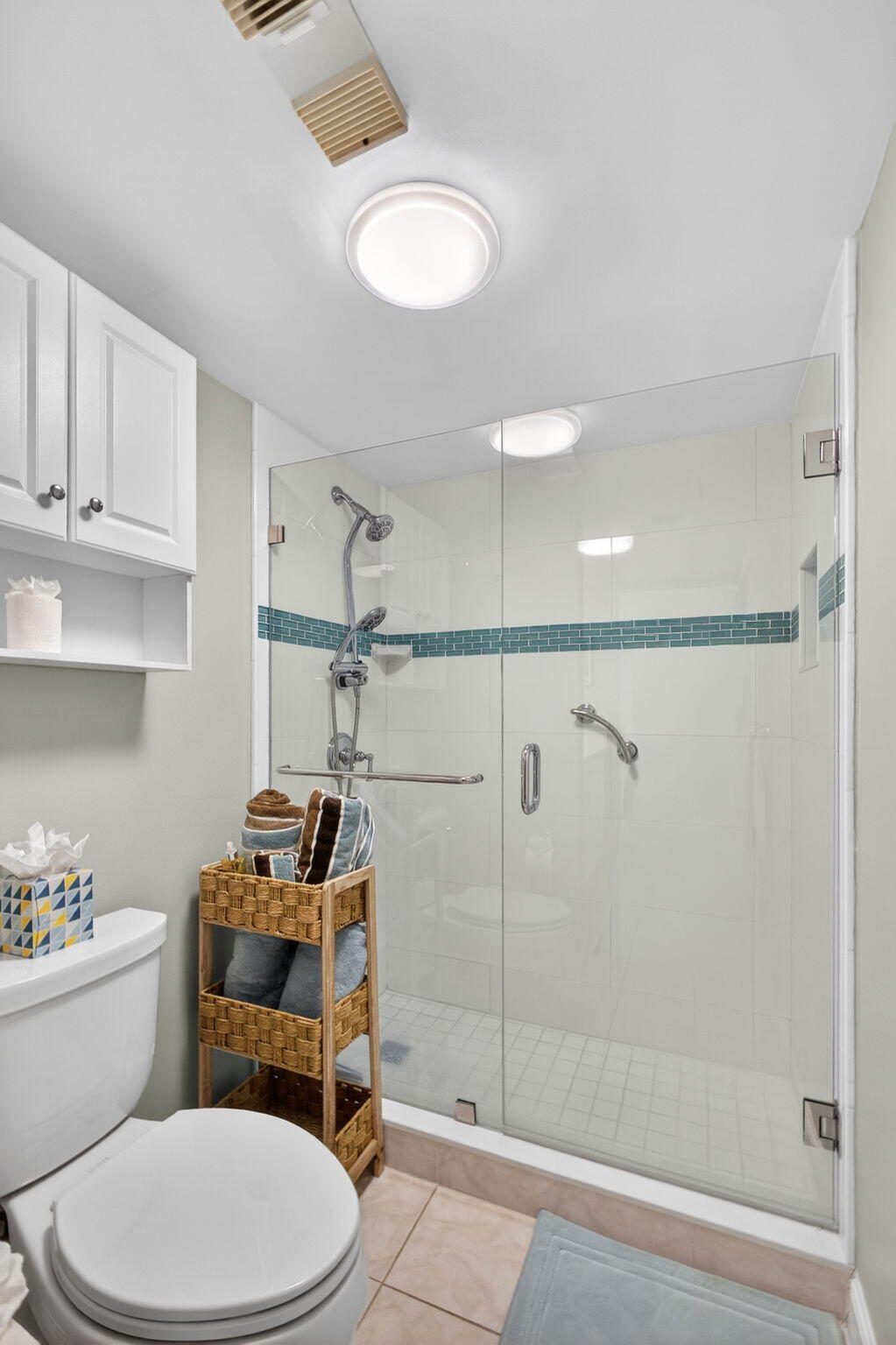 OCEANCREST - Residential Lease