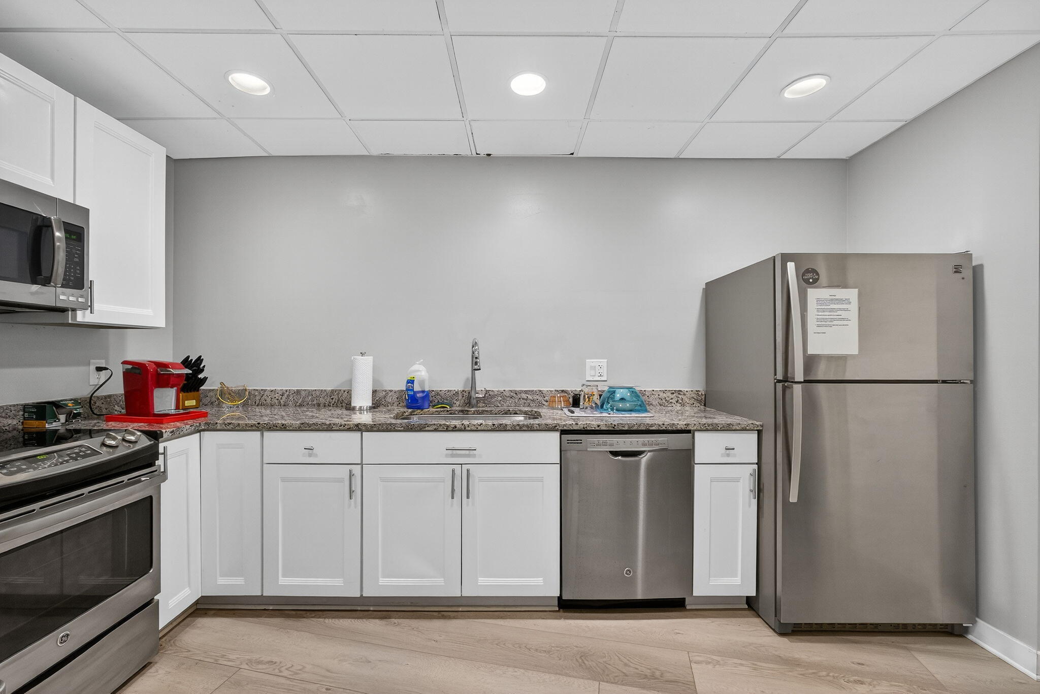 OCEANCREST - Residential Lease