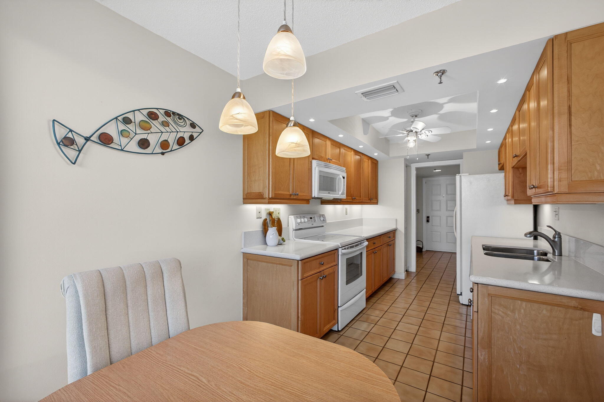OCEANCREST - Residential Lease
