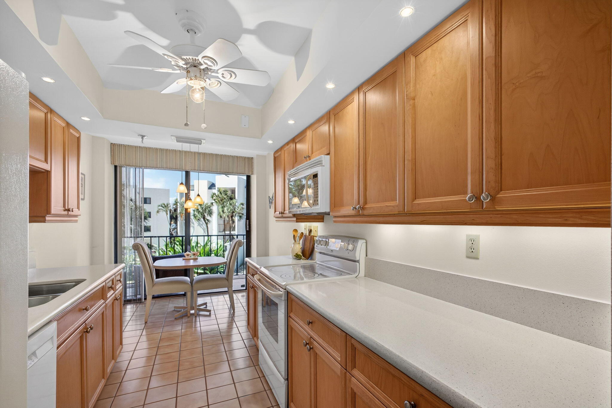 OCEANCREST - Residential Lease