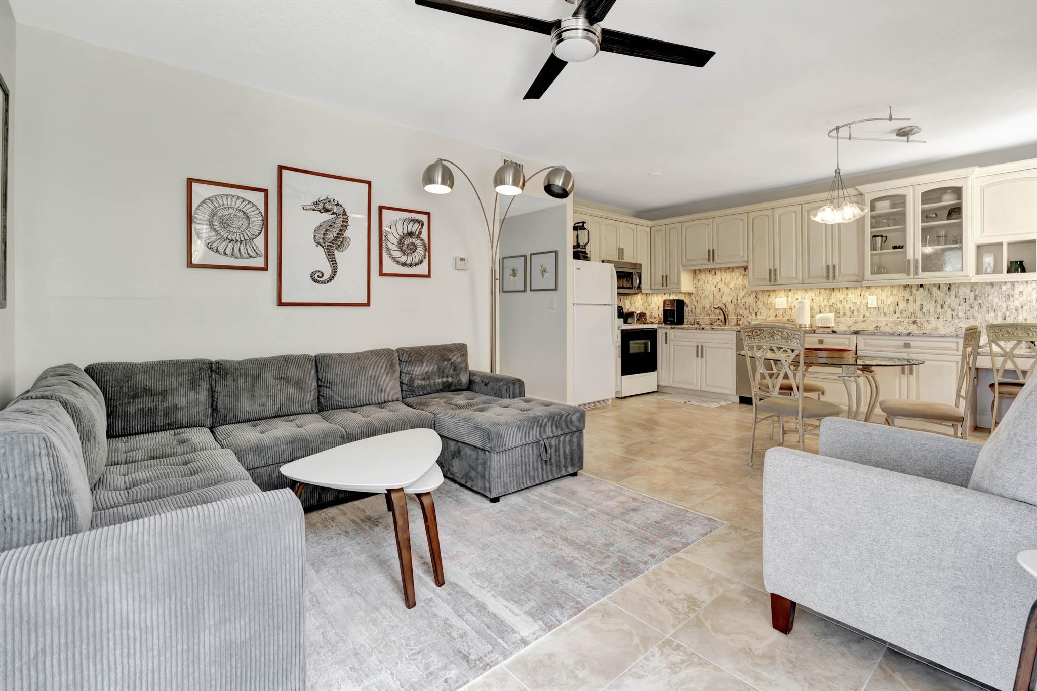 PLANTATION VILLAS CONDO F - Residential Lease