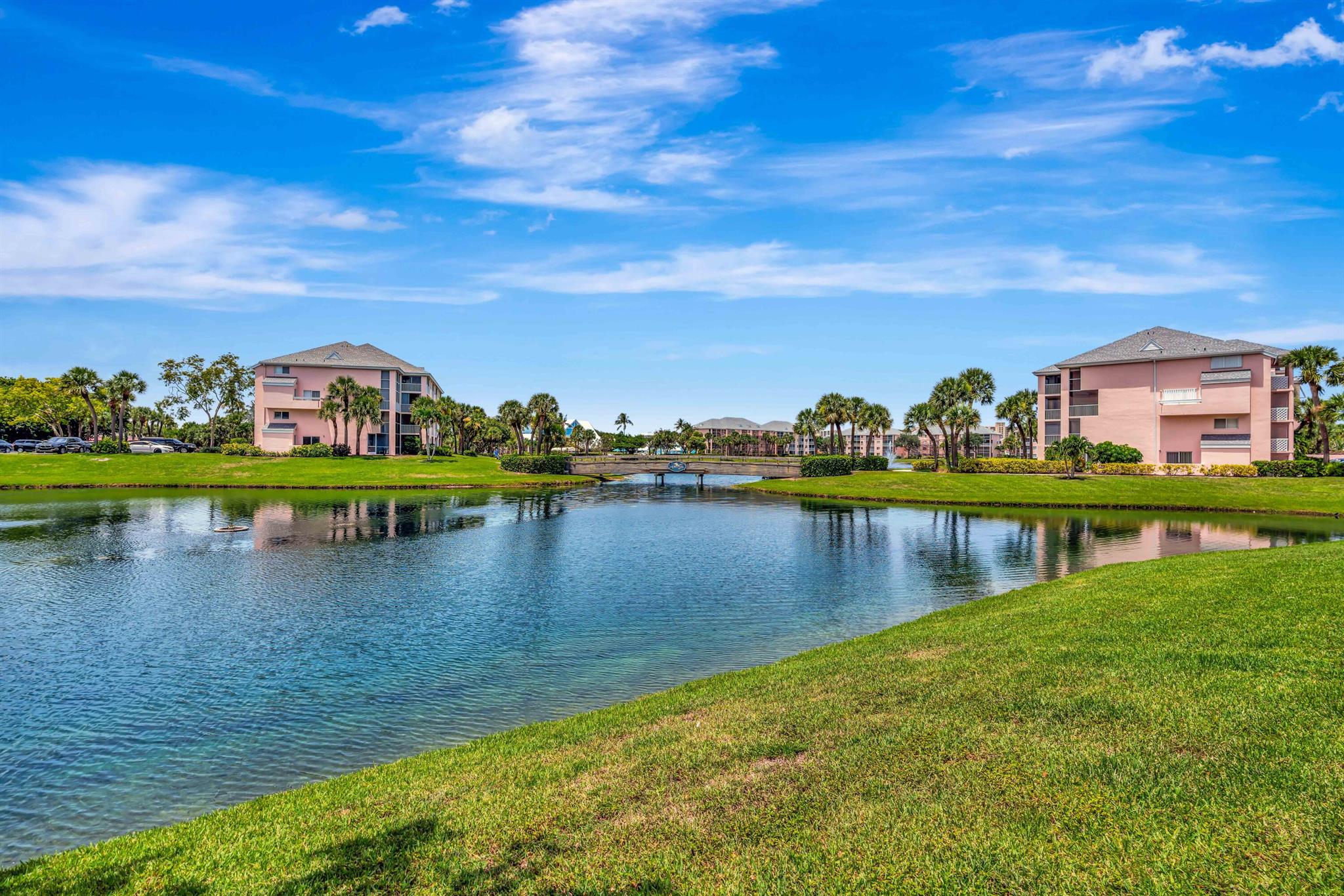 PLANTATION VILLAS CONDO F - Residential Lease