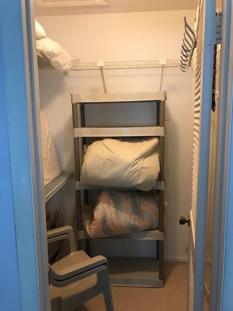 PALM GREENS - Residential