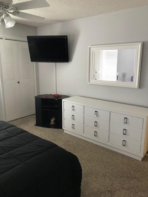 PALM GREENS - Residential