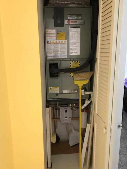 PALM GREENS - Residential