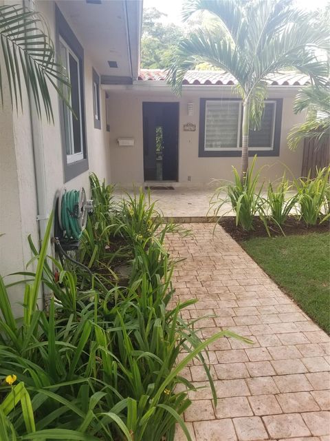 2369 Overbrook St Miami FL 33133