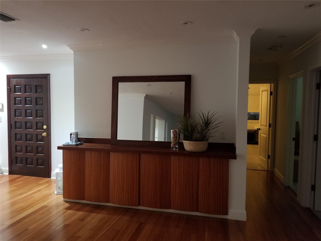 Twin Homes Condo - Residential Lease