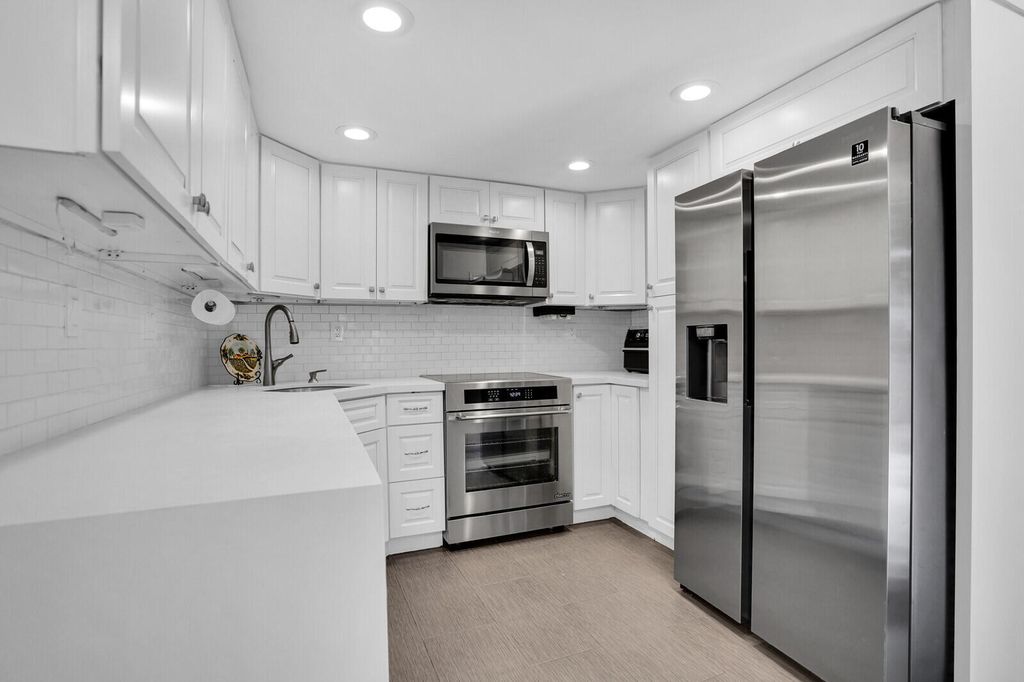 Photo of 8291 Thames Boulevard #C, Boca Raton, FL 33433 (MLS # B26021049)