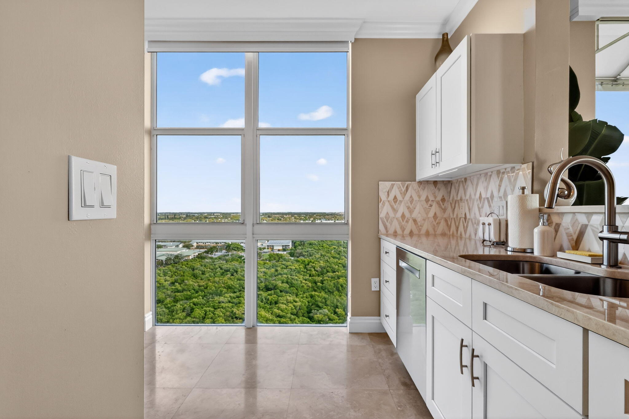 MARINA VILLAGE AT BOYNTON BEACH CONDO - Residential Lease