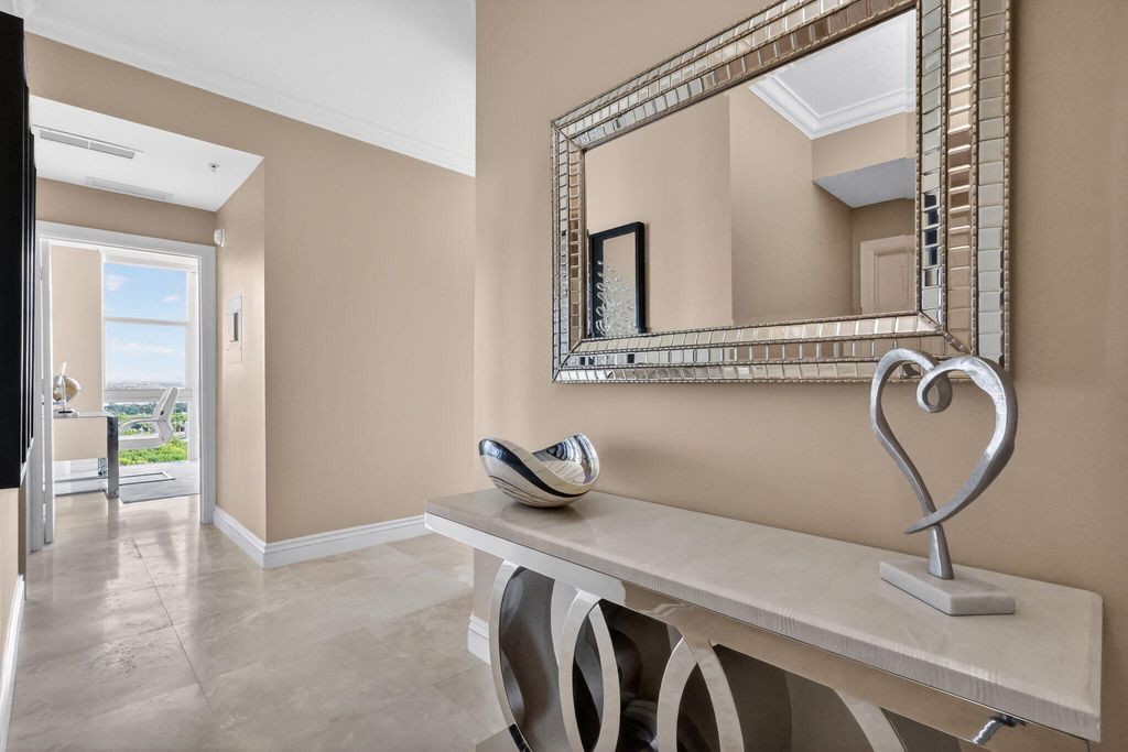 Photo of 700 E Boynton Beach Boulevard #Ph 2, Boynton Beach, FL 33435 (MLS # R11169269)