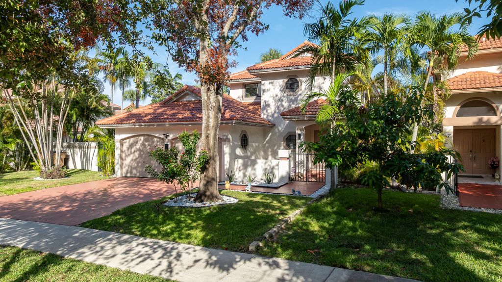 Photo of 484 NW 38th Terrace, Deerfield Beach, FL 33442 (MLS # B26027651)