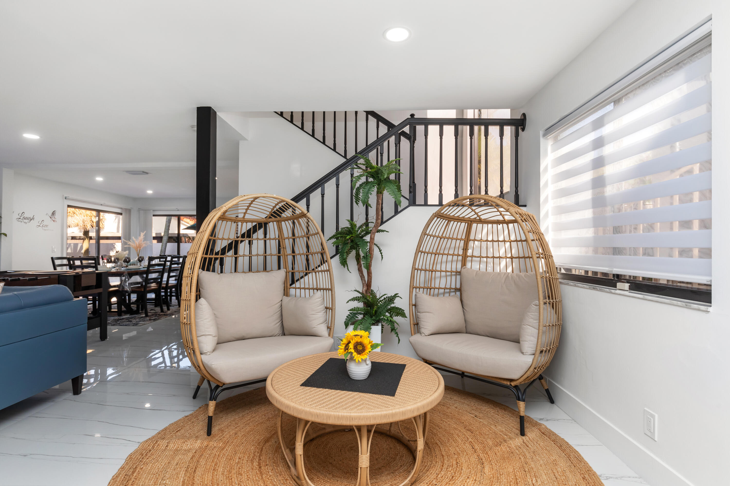 484 NW 38th Terrace
