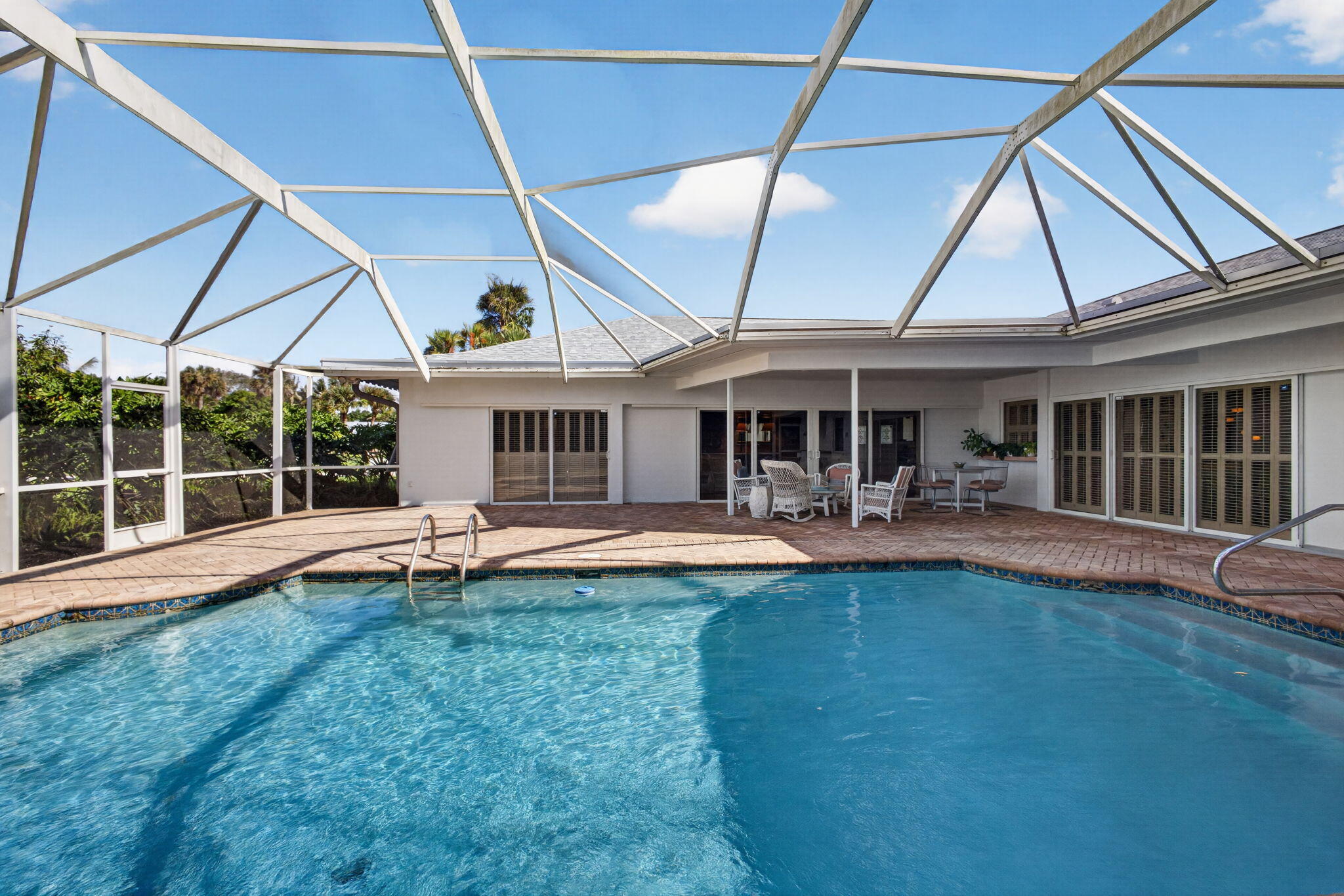 4632 Juniper Lane
