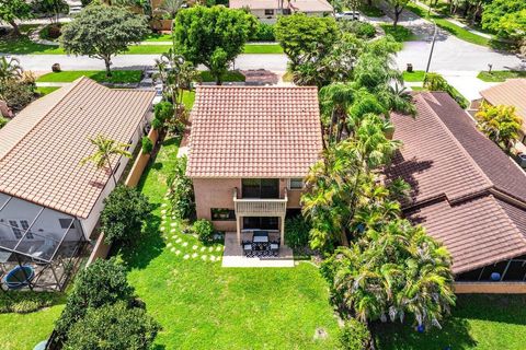 A home in Deerfield Beach