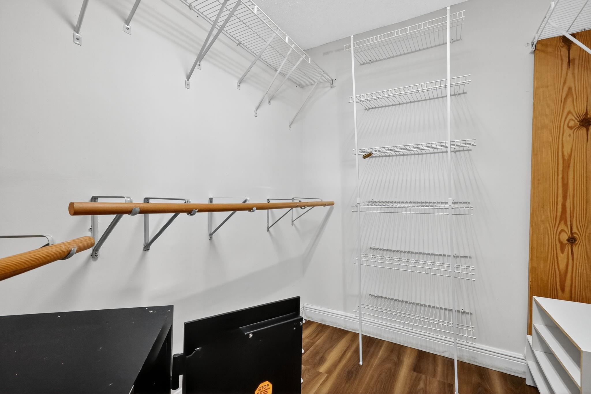 SUFFOLK - Residential