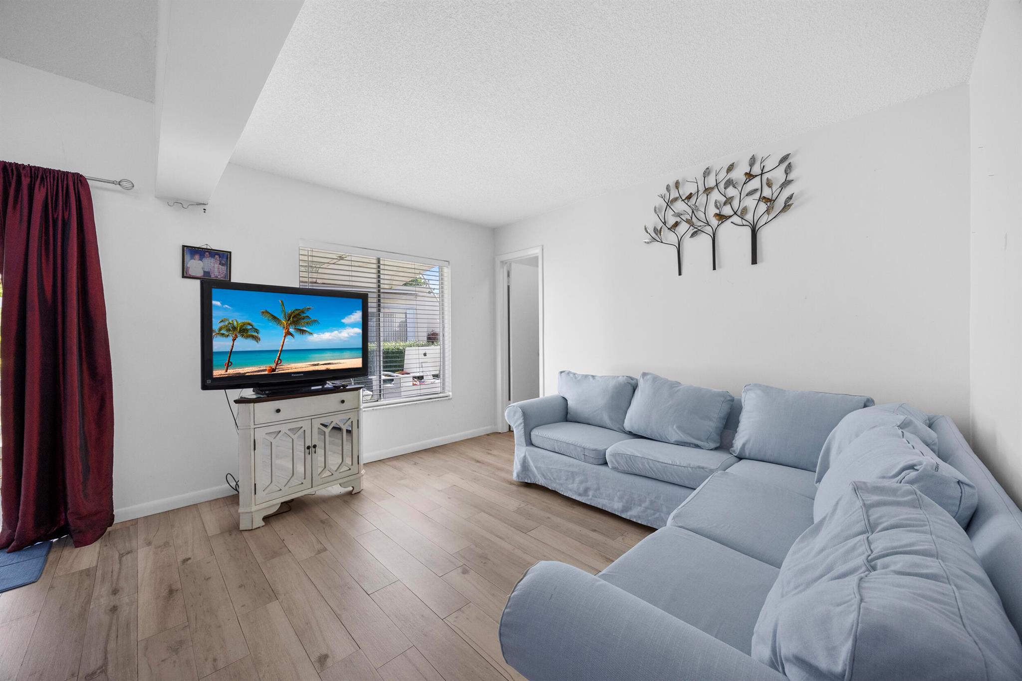 BOUNDBROOK CONDO S - Residential