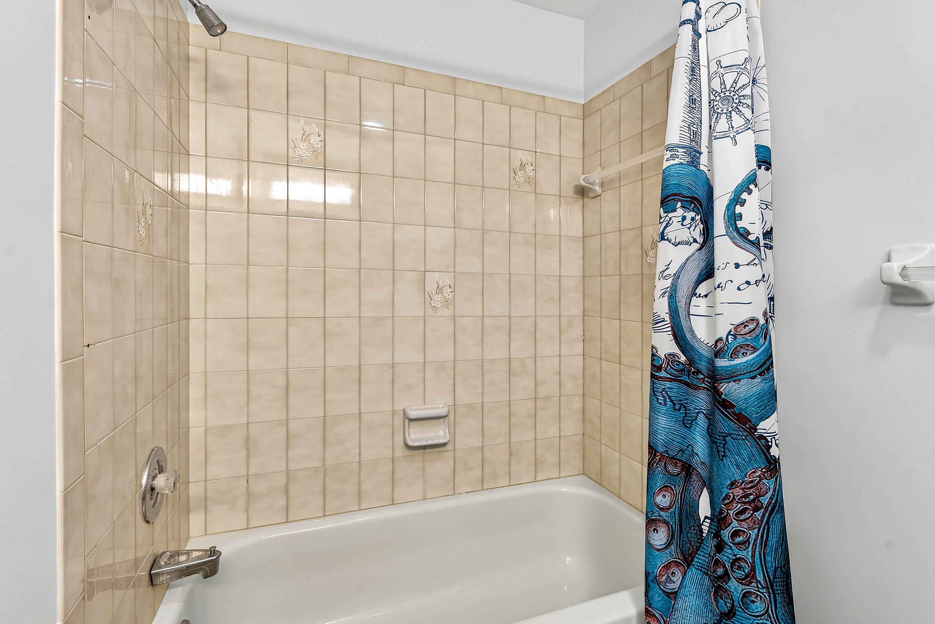 EAGLEWOOD - Residential