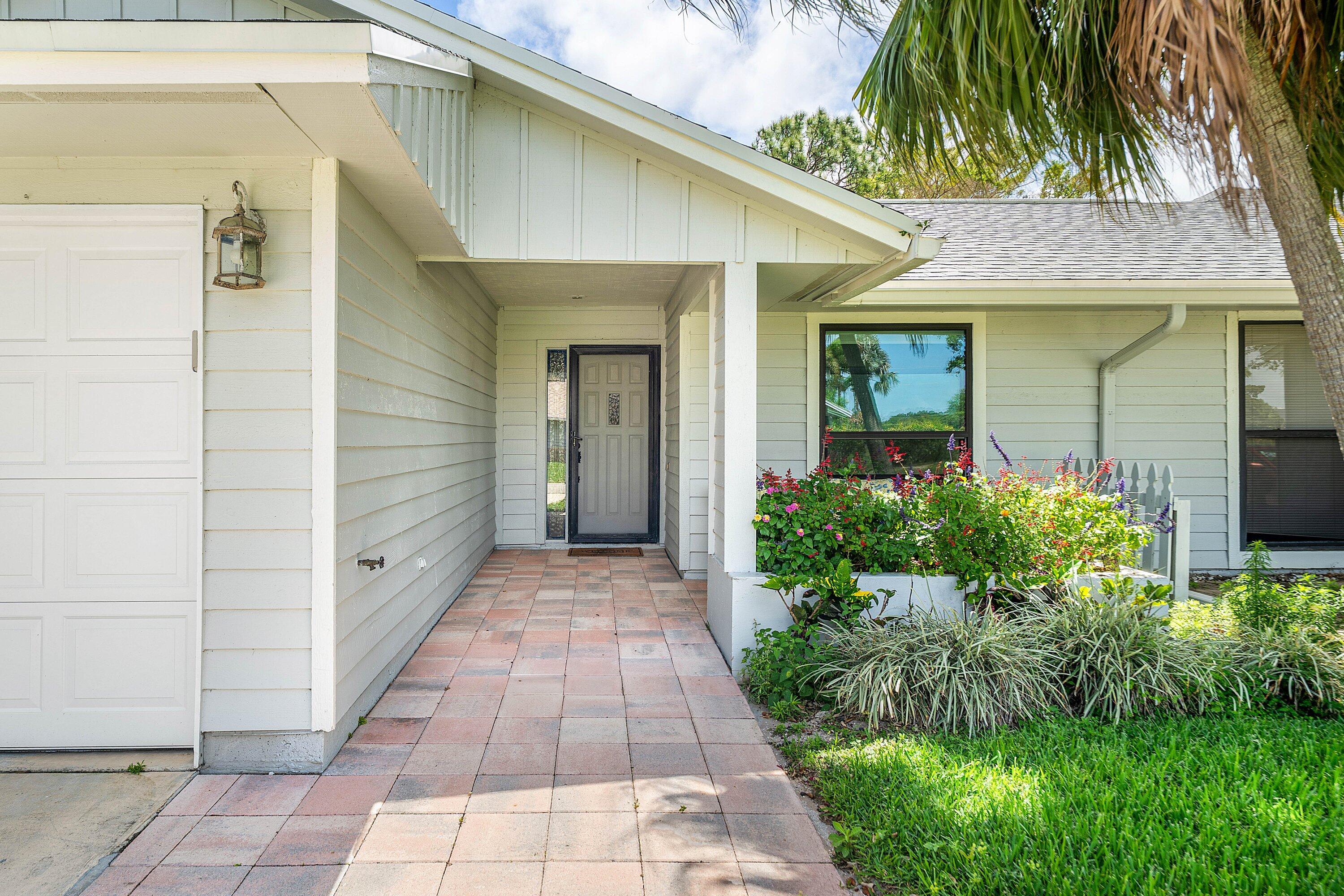 EAGLEWOOD - Residential