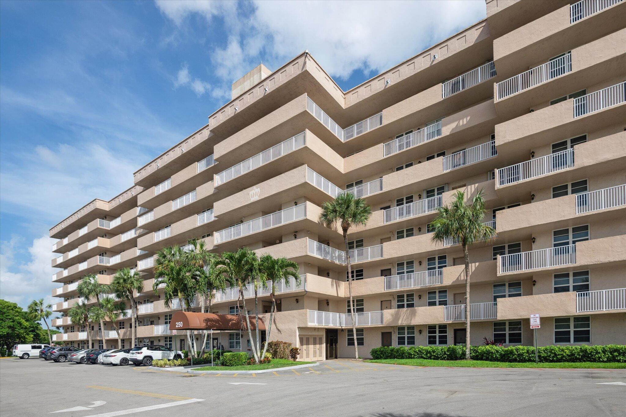 Jacaranda Country Club - Residential