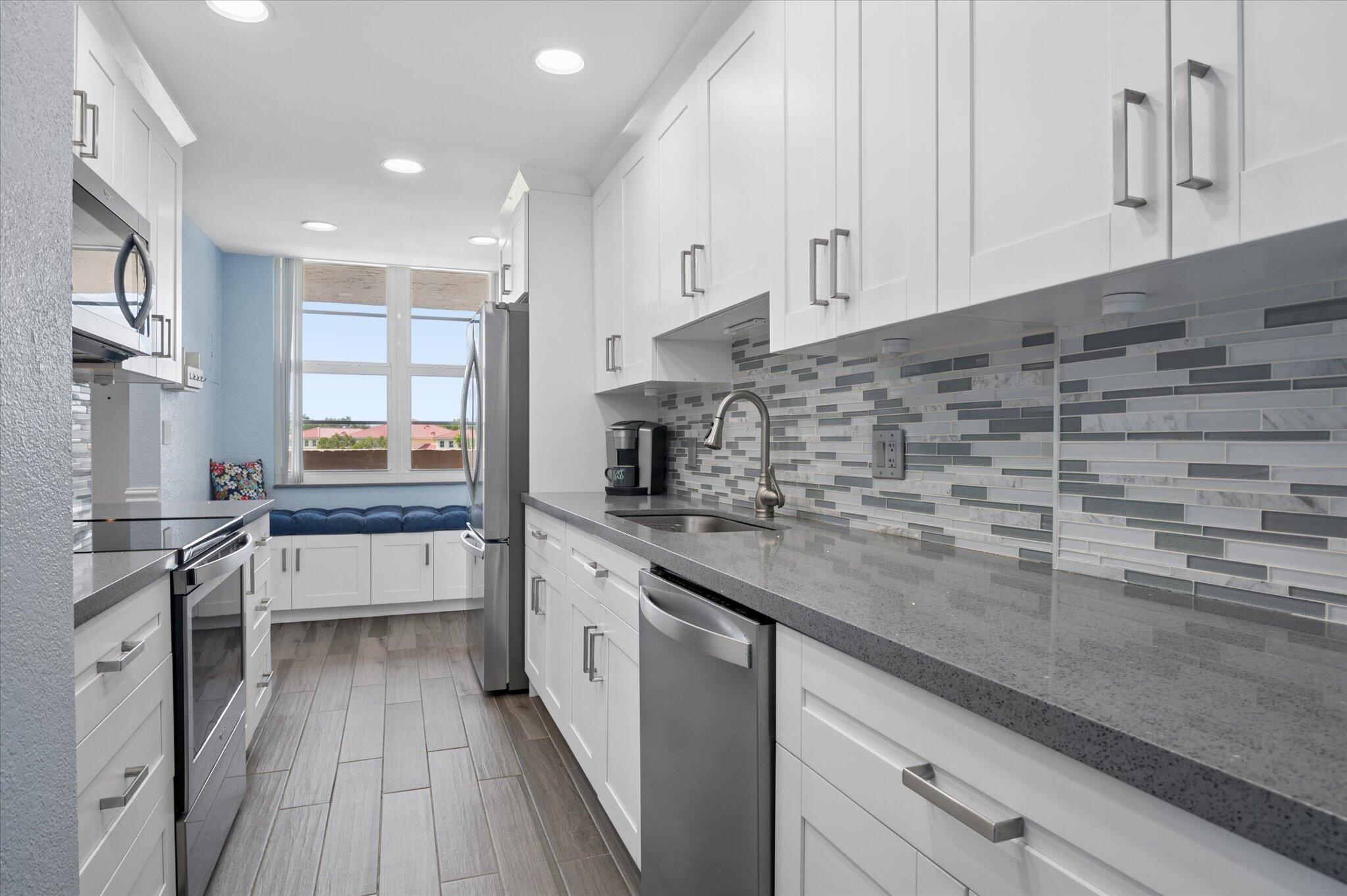 Jacaranda Country Club - Residential