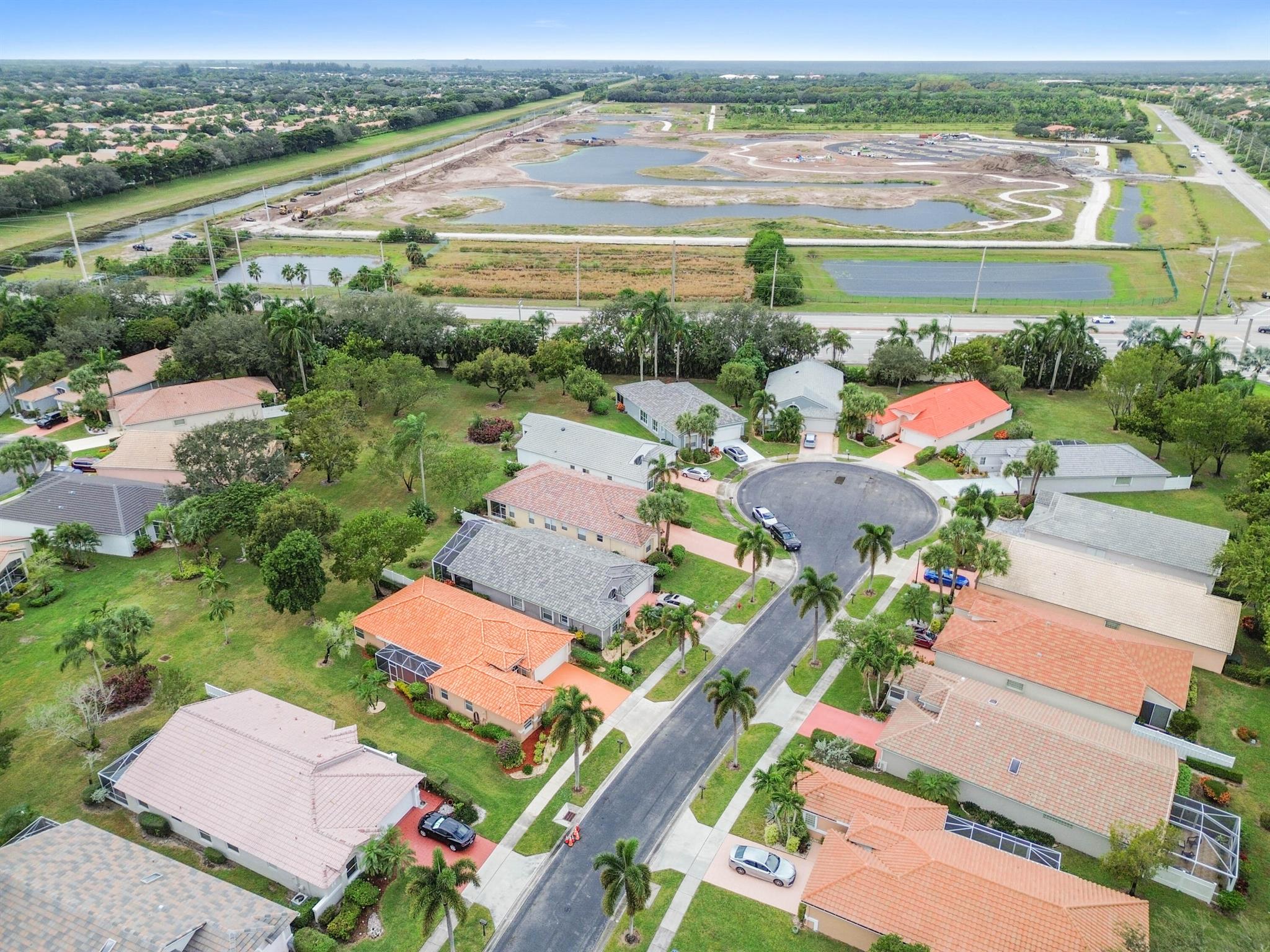 CORAL LAKES - Residential