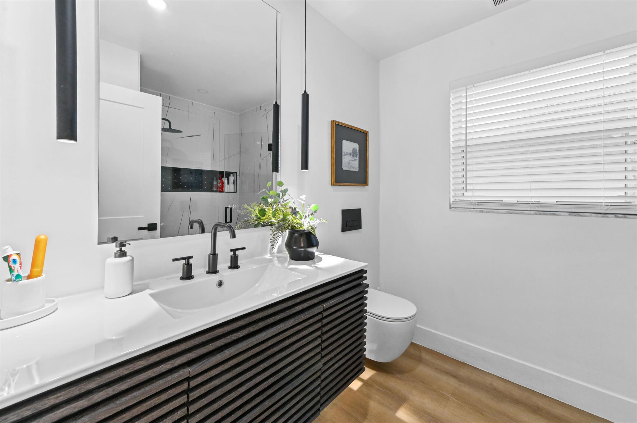 CORAL LAKES - Residential