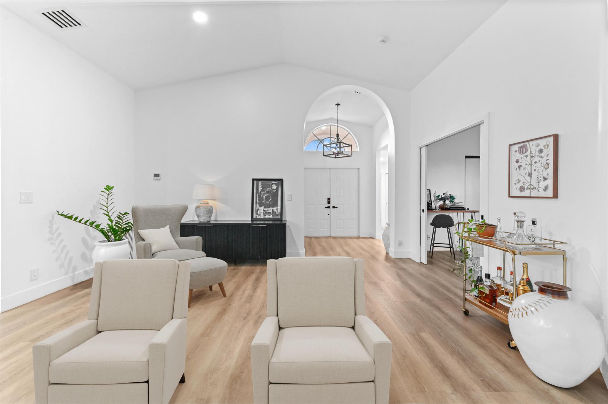 CORAL LAKES - Residential