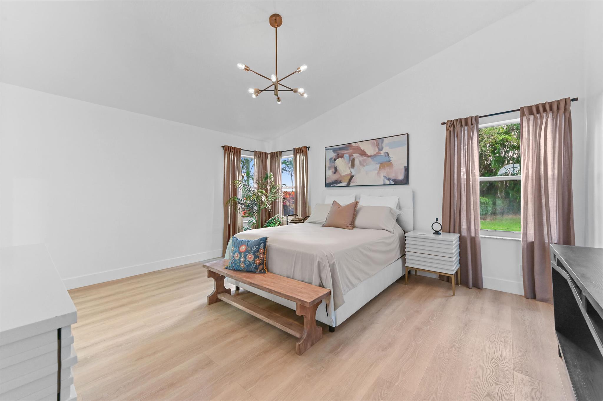 CORAL LAKES - Residential