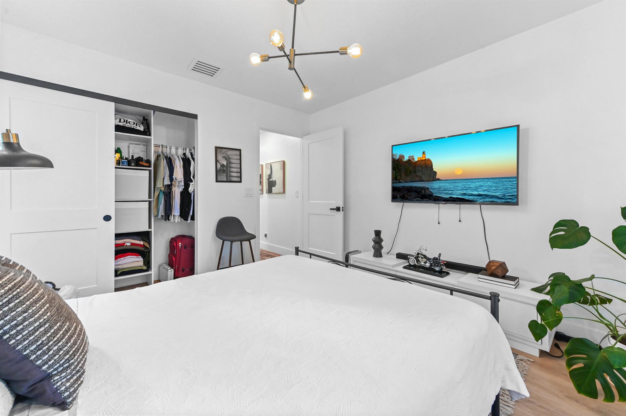 CORAL LAKES - Residential