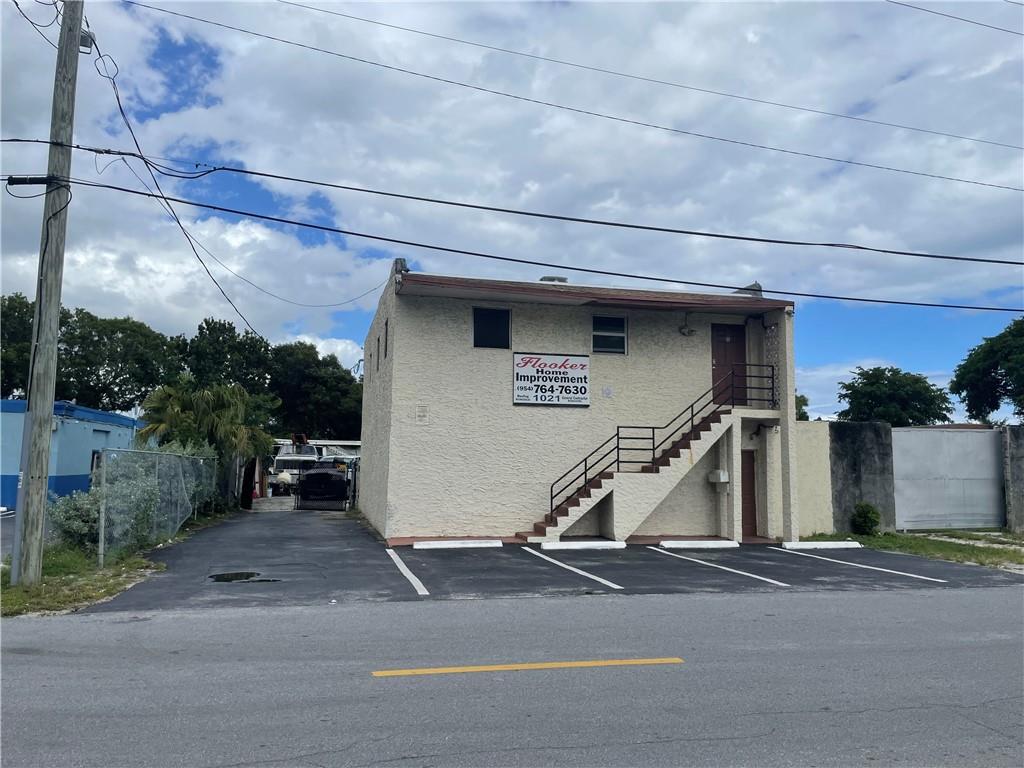 This superb property, zoned B-3, and just one block off of Broward Blvd, has not been on the market since 1980. This 2 story commercial building on a 7,000sf downtown lot is located close to the epicenter of Fort Lauderdale, conveniently located close to highways, downtown, FLL international airport, Flagler, Progresso and FAT Village. A great location for tradespeople, startups, breweries and more. See attached for permissible uses. Property is also located in NPF-CRA and opportunity Zone. CRA improvement funds are available for your buyer to build out to suit their needs as others are doing in this downtown corridor.