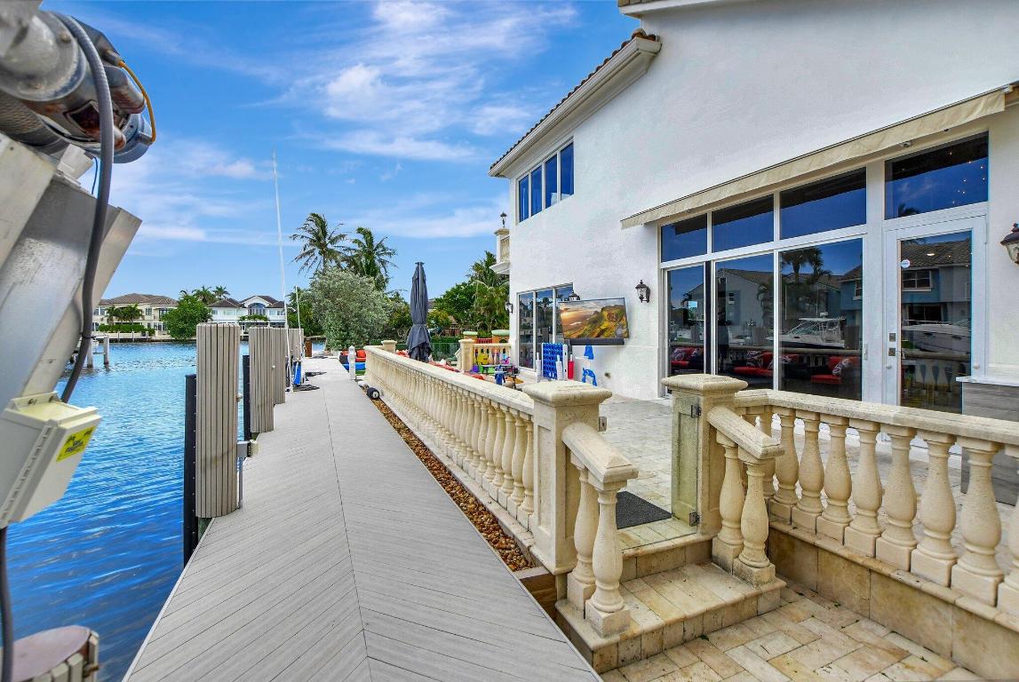 CARIBBEAN KEYS - Residential Lease