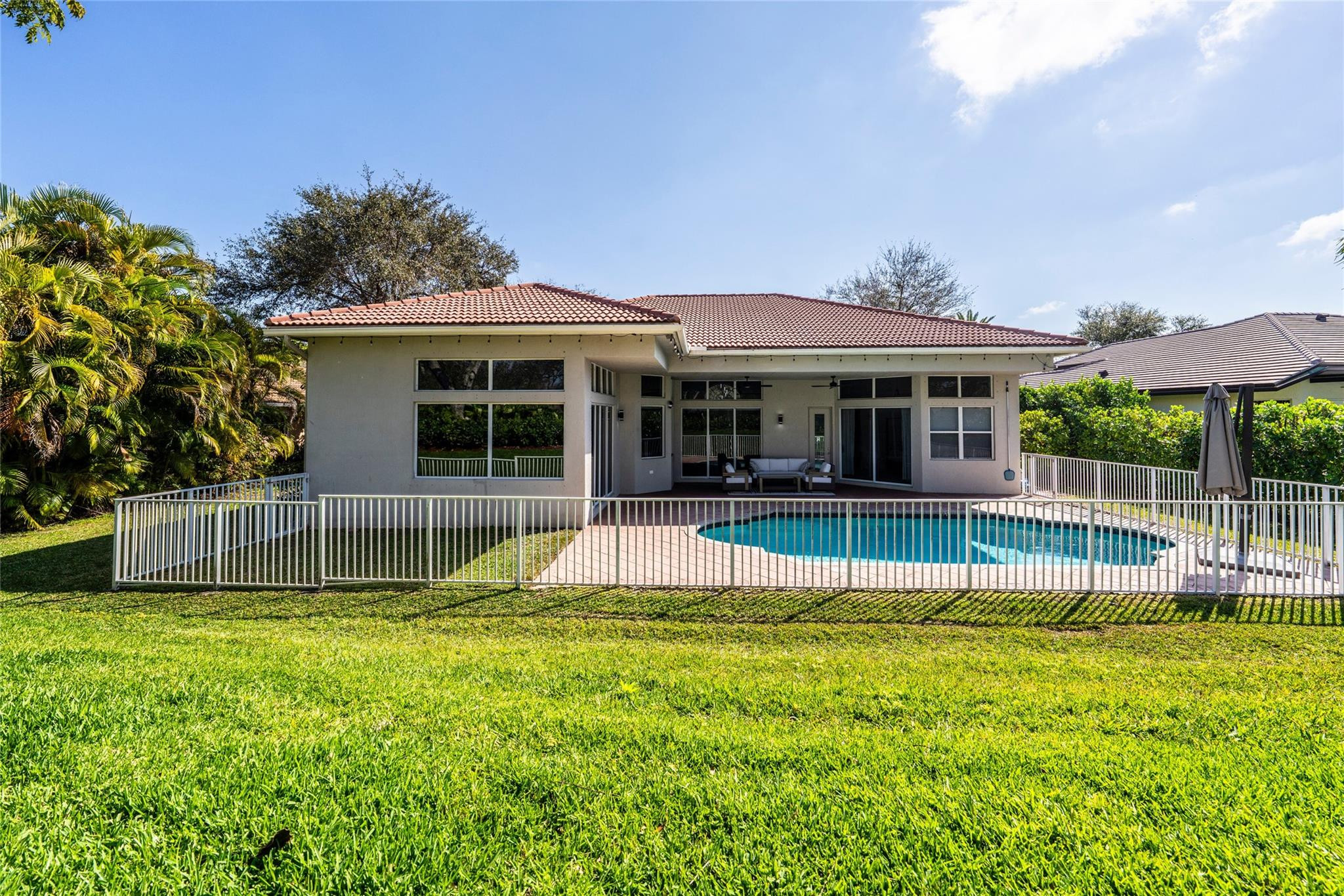 Fox Ridge 157-8 B - Residential