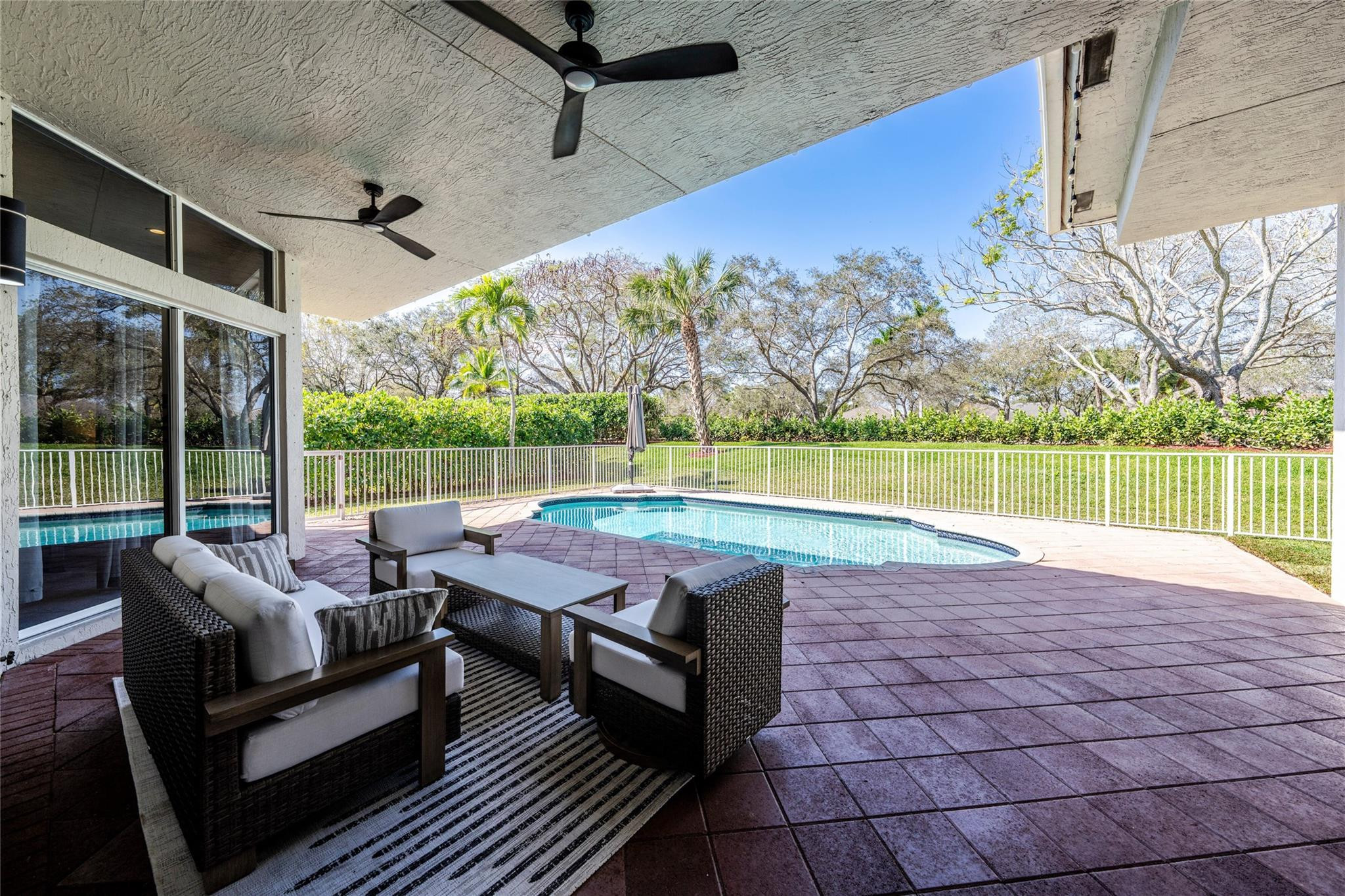 Fox Ridge 157-8 B - Residential