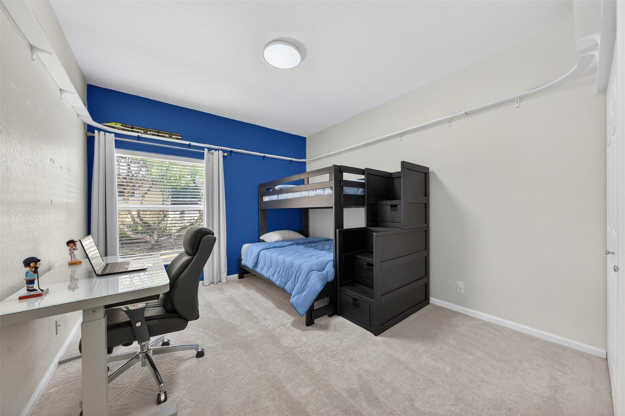 Fox Ridge 157-8 B - Residential